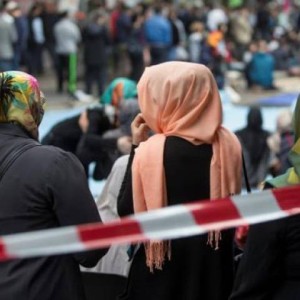 1051458-HIJAB-1456052474-195-640x480