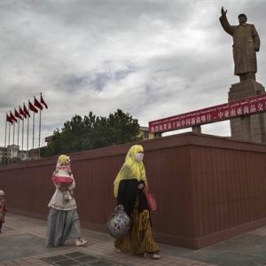 140806-china-uighur-mn-930_d3fcd875885e924ff0f2c41be4637c65.nbcnews-ux-600-480